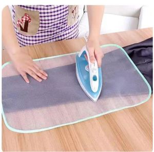 1/2PCS Tissu de protection Presse Maille Isolation Planche à repasser Tapis Couverture Contre Pressage Pad Mini Fer Couleurs Aléatoires - Product Image 4