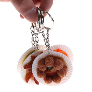 พวงกุญแจจานเรซิ่นขนาด 5.5 ซม. รูปอาหารจีน หมูตุ๋น ของเล่นอาหารพีวีซี ของเล่นอาหารเหมือนจริง - Product Image 5