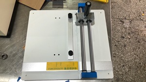 Coupe-échantillons de haute précision pour test de compression latérale (ECT) - Product Image 3