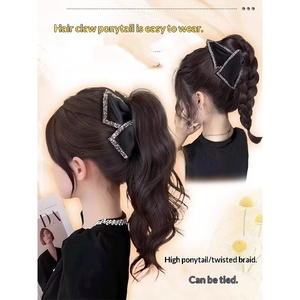 <span class=keywords><strong>Queue</strong></span> <span class=keywords><strong>de</strong></span> <span class=keywords><strong>cheval</strong></span> tressée élégante et volumineuse en fibre haute température faite à la main pour femme, avec pince <span class=keywords><strong>de</strong></span> maintien, vente en gros - Product Image 2
