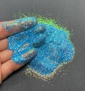 Vente en gros de gel pailleté écologique, gel à paillettes fines holographique très brillant pour <span class=keywords><strong>Noël</strong></span>, crème pailletée en poudre pour le visage, les cheveux et le corps - Product Image 4