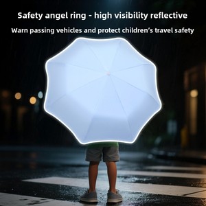 Paraguas Infantil con Mango de Mosquetón Reflectante 360°, Doble Acanalado, Personalizable con Logotipo OEM, para Niños, Seguridad Escolar, Regalo Promocional, Viajes - Product Image 4