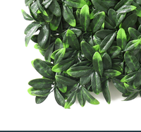 Faux panneaux extérieurs décoratifs clôture d'herbe haie artificielle paysage plante feuille verte panneaux muraux pour la décoration de la maison et de l'hôtel