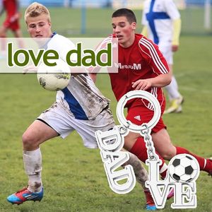 Set de Llaveros Trofeo Dorado con Colgante Balón de Fútbol LOVE, de Aleación de Zinc Premium, Regalo para Aficionados al Fútbol, Llaveros para Eventos Deportivos, para Mochilas, Souvenir - Product Image 5