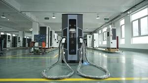 สถานีชาร์จรถยนต์ไฟฟ้าแบบเร็วเชิงพาณิชย์ 80kw 120kw 160kw รองรับ CCS2, GB/T, OCPP, IP54 พร้อมหน้าจอโฆษณา  กำลังไฟ 60-480kw (Wattzing*) - Product Image 6