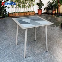 Carreaux de céramique de 28 pouces, table de table carrée, patio extérieur, café, table à manger et 4 chaises pour jardin, bistro, café, meubles de table