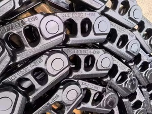 ชุดประกอบโซ่ตีนตะขาบรถขุด  รองเท้าตีนตะขาบเหล็กอัลลอย ผลิตในประเทศจีน พร้อมการรับประกัน 6 เดือน - Product Image 6