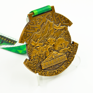 Nhà Máy Tùy Chỉnh Các Loạt Các Đường Mòn Chạy Huy Chương Vàng Kết Hợp Siêu Đường Mòn Chạy Thể Thao Sự Kiện Huy Chương - Product Image 2