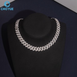 Collier cubain de luxe entièrement pavé de moissanite créée en laboratoire, en argent sterling 925, pierres hautement scintillantes, bijoux fins pour mariage - Product Image 1