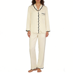 Set Pigiama Personalizzato in Morbido Bambù per Donna, con Volant, Maniche Lunghe, Abbigliamento <span class=keywords><strong>da</strong></span> <span class=keywords><strong>Notte</strong></span> e Loungewear - Product Image 3
