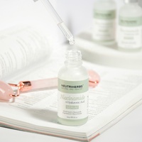 Sérum Anti-Âge Éclaircissant pour le Visage à Marque Blanche – Niacinamide, Acide Hyaluronique, Vitamine C