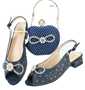 Sophisticated shoes bag set lower hell shoes with apple pattern bag open toe shoes with handbag for lady