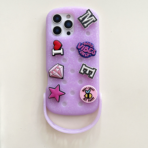 เคสโทรศัพท์ iPhone 17 16 15 Pro Max ลายการ์ตูน กลิตเตอร์ ชาร์มส์ ตุ๊กตาจุ๊บๆ สายคล้องมือ  ลายสัตว์น่ารัก  แบบ DIY  ฝาหลังระบายความร้อน - Product Image 1