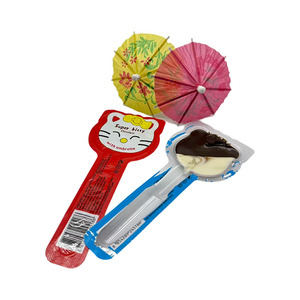 Wholesale <strong>Cat</strong>-shaped Sweet <strong>Milk</strong> Chocolate Sauce Candy Toy with Umbrella Toys - Product Image 3