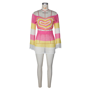 ชุดเซ็ต 2 ชิ้น กระโปรงทรงเข้ารูปถักโครเชต์ลายหัวใจหลากสีทำมือสำหรับผู้หญิง แฟชั่น - Product Image 4