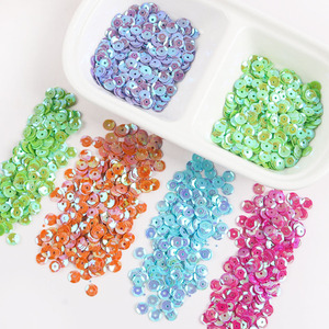 Bán buôn nhà máy đầy màu sắc long lanh tự làm vật liệu Trang trí phụ kiện quần áo may sequin - Product Image 3
