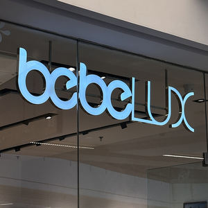 Letrero Personalizado 3D para Exteriores, Logotipo Metálico Acrílico, Letrero con Letras LED Iluminadas Frontalmente - Product Image 2