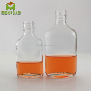 Flacon en <span class=keywords><strong>verre</strong></span> de 200ml bouteille <span class=keywords><strong>20cl</strong></span> Gin plat vodka whisky bouteille en <span class=keywords><strong>verre</strong></span> 7oz bouteille d'alcool avec bouchon en <span class=keywords><strong>plastique</strong></span> noir inviolable - Product Image 6
