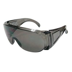 Lunettes de sécurité OTG sans vis CE EN ISO 16321-1, protection PC haute résistance, à porter sur des lunettes de vue, branches ventilées, OEM - Product Image 1