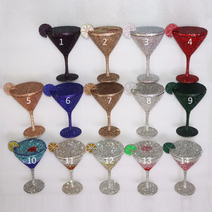 Borse <span class=keywords><strong>da</strong></span> <span class=keywords><strong>Sera</strong></span> di Lusso a Forma di Coppa di Martini in Cristallo in Super Offerta per <span class=keywords><strong>Donna</strong></span> con Strass e Diamanti di Design - Product Image 3