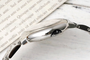 Montre à quartz haut de gamme, best-seller, élégante et simple, en acier inoxydable, 33 mm, avec couronne en pierres précieuses, montre à quartz haut de gamme pour femmes - Product Image 4