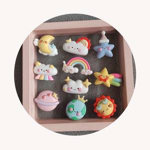 เรซิ่นรูปการ์ตูนดวงอาทิตย์ ดาว เมฆ สายรุ้ง ดาวเคราะห์ แบบแบน 100 ชิ้น สำหรับตกแต่งโทรศัพท์มือถือ DIY - Product Image 2