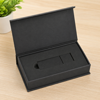 Boîte cadeau personnalisée réutilisable et portable en tissu noir doublé d'éponge pour clés USB, événements technologiques et promotions de marque