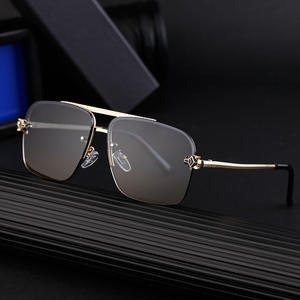 Gafas de Sol Cuadradas sin Marco para Hombre, Estilo Europeo, Lentes de PC con Protección UV400, Color Negro, para Conducir, Protección Solar, a la Moda - Product Image 1