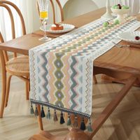 Chemin de table rectangulaire nordique avec pompons, en polyester, pour usage intérieur