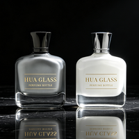 Flacon de parfum pour homme en verre de luxe carré de 100 ml avec peinture argentée à l'intérieur, bouchon en alliage de zinc, flacon de parfum vide, vaporisateur, OEM personnalisé