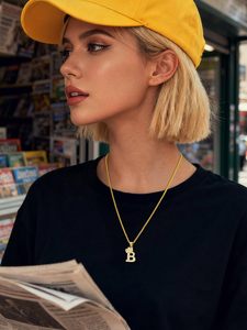 <span class=keywords><strong>U7</strong></span> Vương Miện Ban Đầu Vòng Cổ Người Đàn Ông Phụ Nữ, Bling Kim Cương A-Z 0-9 Thư Mặt Dây Chuyền Với Chuỗi, Bạc/Đen/Mạ Vàng CZ Số Hip Hop - Product Image 1