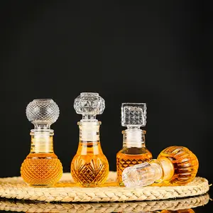 Wholesale 50ml Luxury Mini Empty Cologne Glass Wine Bottle Whiskey Decanter For Alcohol Liquor Wedding Favors