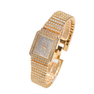 Nuovo quadrante quadrato pieno di <span class=keywords><strong>stelle</strong></span> con pieno di diamanti orologio quando il quarzo oro orologio moda donna orologi all'ingrosso - Product Image 5