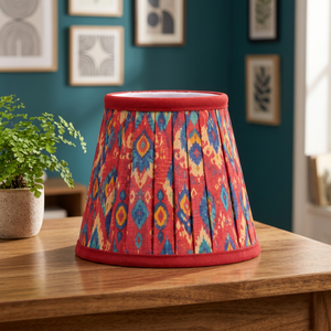 Abat-jour en coton rouge et bleu |   Abat-jour plissé en tissu imprimé coloré pour lampes de table et lampadaires - Product Image 3