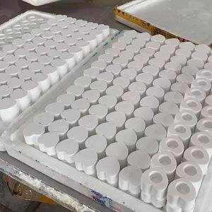 Portacandele con cuore in pietra di gesso personalizzato in fabbrica portacandele classiche per matrimonio di San Valentino lanterne e barattoli di candela - Product Image 1