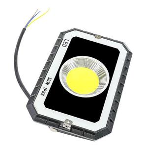 Reflector LED Boyid de 30W de Alta Luminosidad, Resistente al Agua IP66, con Temperatura de Color de 6500K y Ángulo de Haz de 120° para Estadios Deportivos - Product Image 3
