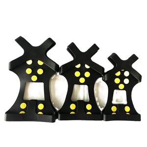 Crampons avec pointes remplaçables en <span class=keywords><strong>plastique</strong></span>, pour bottes de chaussures à pied - Product Image 1