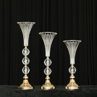 Nouveauté : Vase en acrylique transparent élégant de style européen, conteneur de fleurs de luxe pour mariage, fête, salon, salle à manger