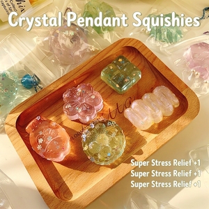 Juguete de Peluche con Forma de Comida y Lindos Animales, Juguetes Antiestrés con Decoraciones Colgantes - Product Image 6