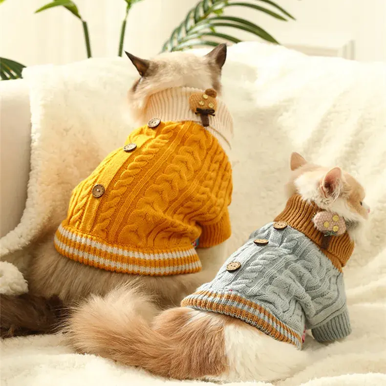 猫と犬、中小犬と猫のための普遍的な柔らかくて暖かい服秋と冬のニットセーターペット服