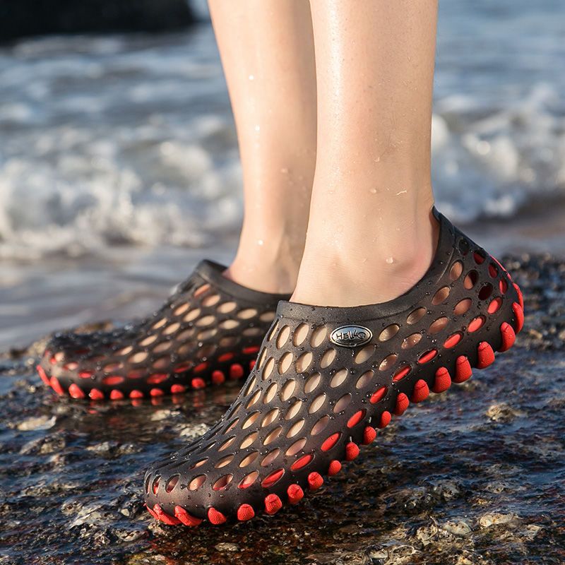 2188 Black and Red Standard Sports Shoe Size