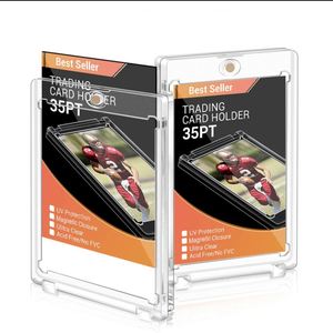 Protector de Tarjetas Magnético Resistente, Plástico Duro Transparente, Portátil, 2.87x4.33 Pulgadas, Funda Protectora con Clip, Colección King Star Game - Product Image 1