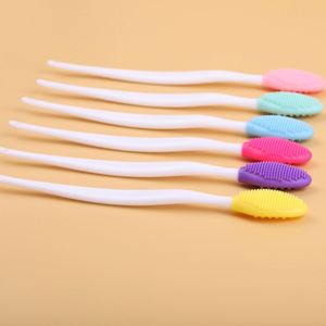 Double Sided Exfoliating Lip <b>Scrub</b> <b>Brush</b> Silicone Cleaning <b>Brushes</b> Silicone Exfoliating Soft Lip <b>Brush</b> Silicone Lip - Product Image 4