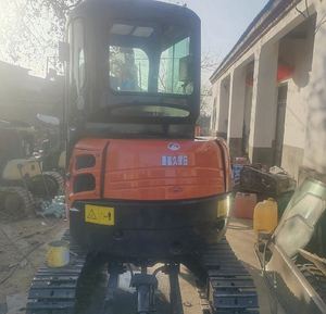 Mini-excavatrice Kubota U30 d'occasion haute performance, certifiée CE, 3 tonnes, durable, sur chenilles, moteur et transmission robustes, faible consommation de carburant - Product Image 3