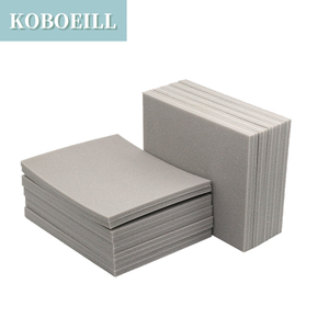Spugna morbida grigia diretta in fabbrica 110*140*5mm <span class=keywords><strong>carta</strong></span> <span class=keywords><strong>vetrata</strong></span> in spugna abrasiva fine su un lato - Product Image 3