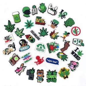 Breloques de sabot en PVC pour Crocs, motif <span class=keywords><strong>plante</strong></span> de cannabis 420, décorations de chaussures pour enfants, cadeau - Product Image 3