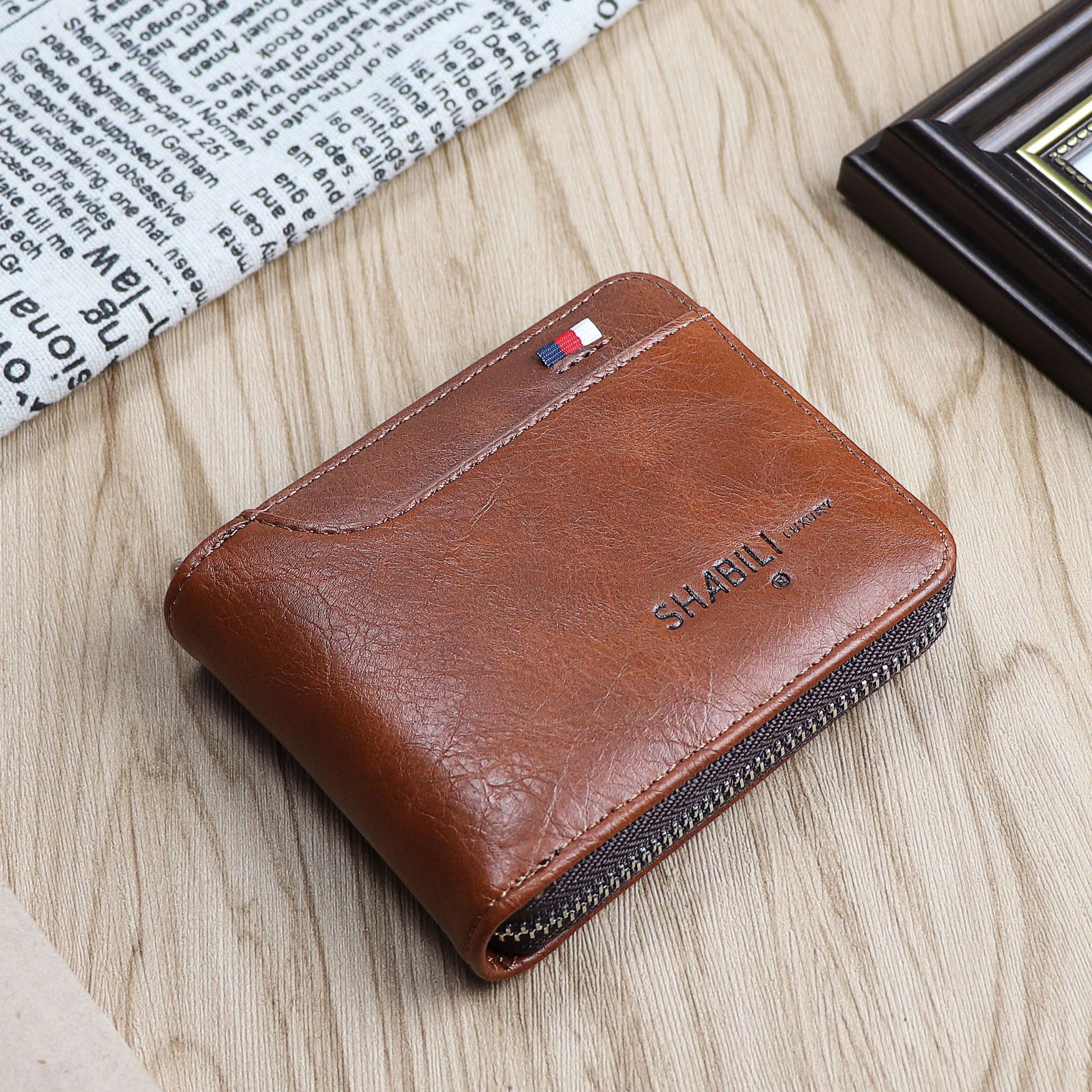 【新品未開封】LUXURY MATERIAL HERITAGE WALLET Shocking Price] Our greatest masterpiece to date! We are