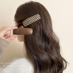 Épingles à cheveux en tissu tricoté à carreaux, style coréen, polyvalentes, pour femmes, pinces BB, accessoires pour cheveux, vente en gros - Product Image 3