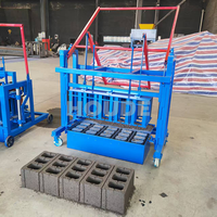 Machine manuelle à 100 % sans électricité pour la fabrication de blocs creux en béton, modèle mobile, en promotion sur le marché africain
