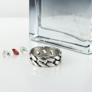 yunnique <b>Titanium</b> Steel Chain <b>Ring</b> Women's Punk Hollow Geometric Fashion Jewelry 210132 - Product Image 3